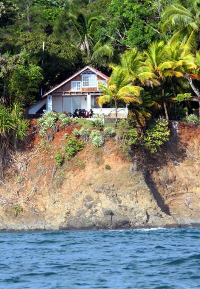 Oceanfront Bungalows - Paradise Rentals Santa Catalina Exterior photo